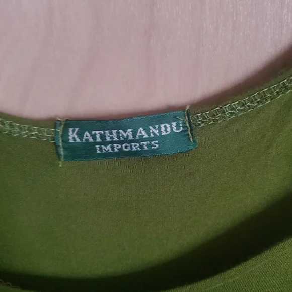 Kathmandu Imports bought from a boutique,size M/L - Picture 2 of 6